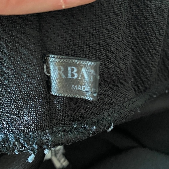 Urban Coco Women's Black Pull-On Mini Skirt‎ - Picture 2 of 11